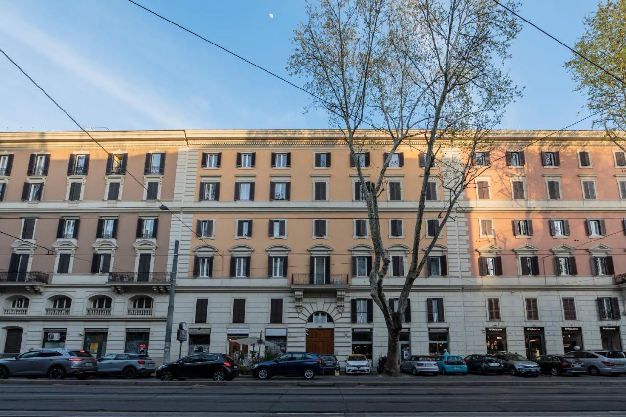 Be Mate Trastevere I Rome Bagian luar foto